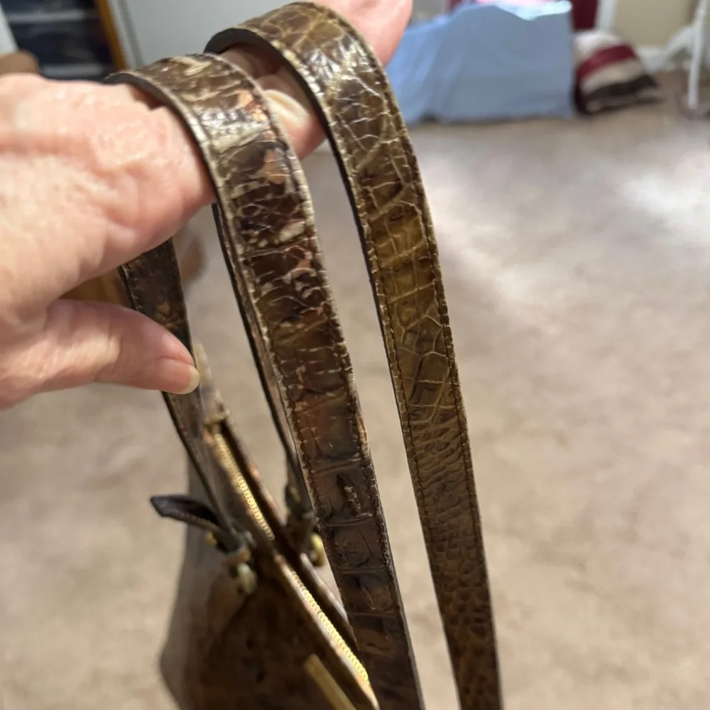 Beautiful Shoulder Bag - Picture 4 of 13